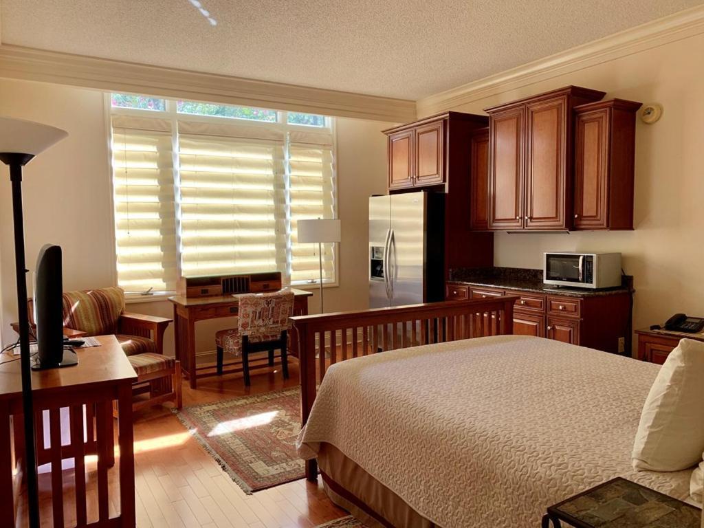 The Inn At Houndslake Aiken Exterior photo