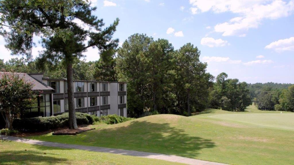 The Inn At Houndslake Aiken Exterior photo