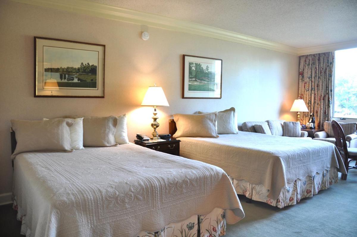 The Inn At Houndslake Aiken Exterior photo